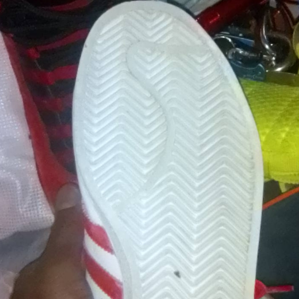 shoes - Picture 4 of 4
